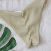 Bikini brasileño con cadena dorada - Bañador - atrevido, autopostr_twitter_57272, bañador, bañadores, bikini, metalico, Mujer, sexy, swimwear - 365Briefs -