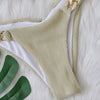 Bikini brasileño con cadena dorada - Bañador - atrevido, autopostr_twitter_57272, bañador, bañadores, bikini, metalico, Mujer, sexy, swimwear - 365Briefs -